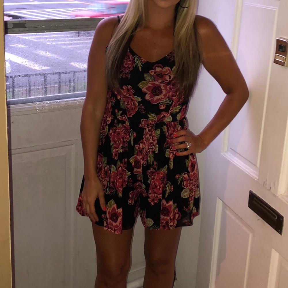Floral shorts romper